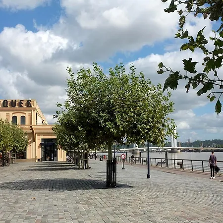 With View To The Garonne Bordeaux