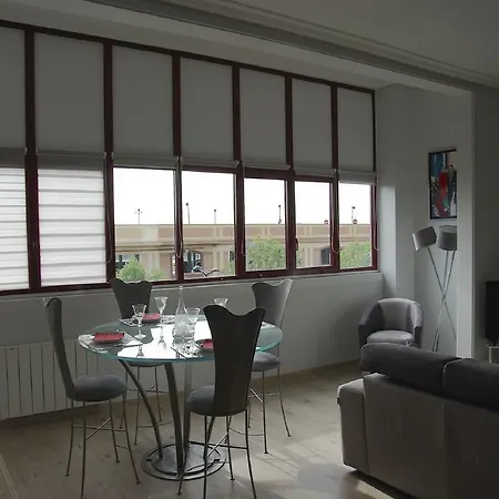 Daire With View To The Garonne Bordeaux